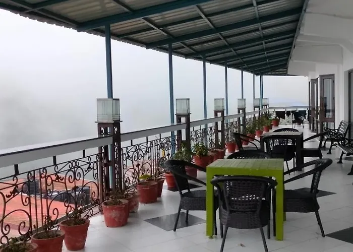 Value And Spa By DecentstayzSpa Hotel